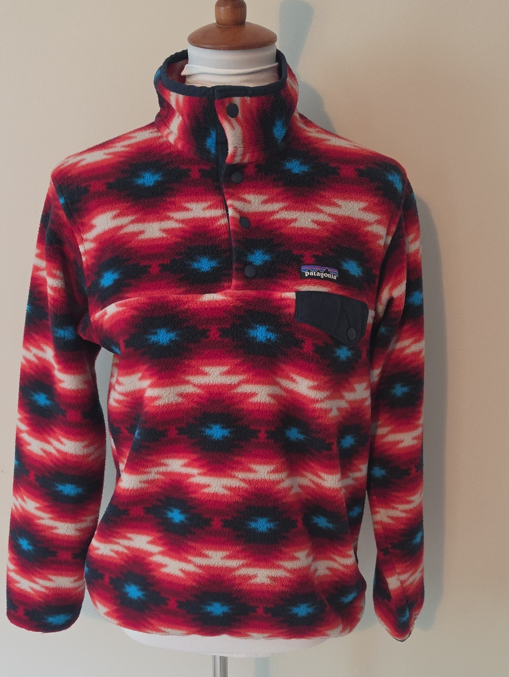 Patagonia Synchilla Red and Blue Geometric Zip-Up Fleece
